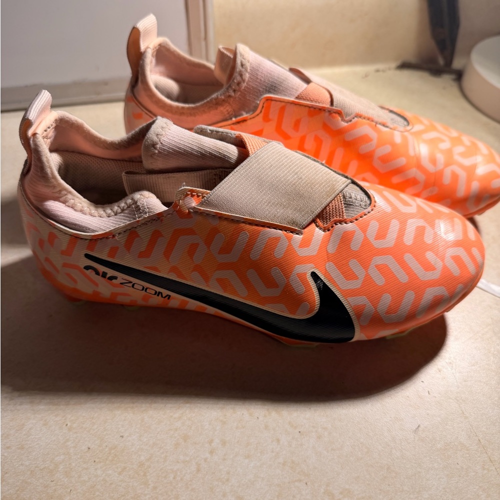 Nike Kids Zoom Mercuri Soccer Cleats  - Orange and Black
